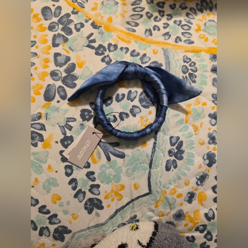 Chico's NWT Blue Bandana Bracelet
